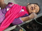 'É bom ver a luz após tantos dias', diz jovem resgatada em Bangladesh