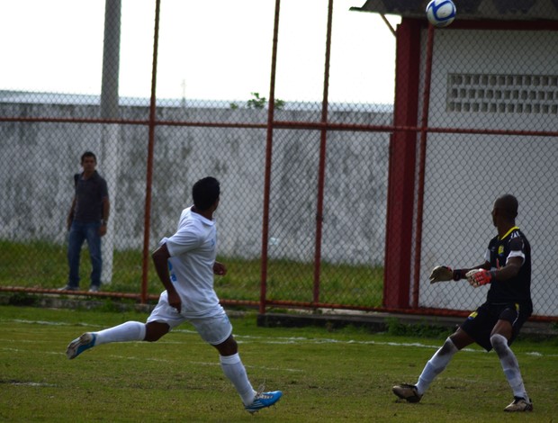 Cotinguiba 6x1 Aracaju (Foto: João Áquila/GLOBOESPORTE.COM) Cotinguiba 6x1 Aracaju (Foto: João Áquila/GLOBOESPORTE.COM)