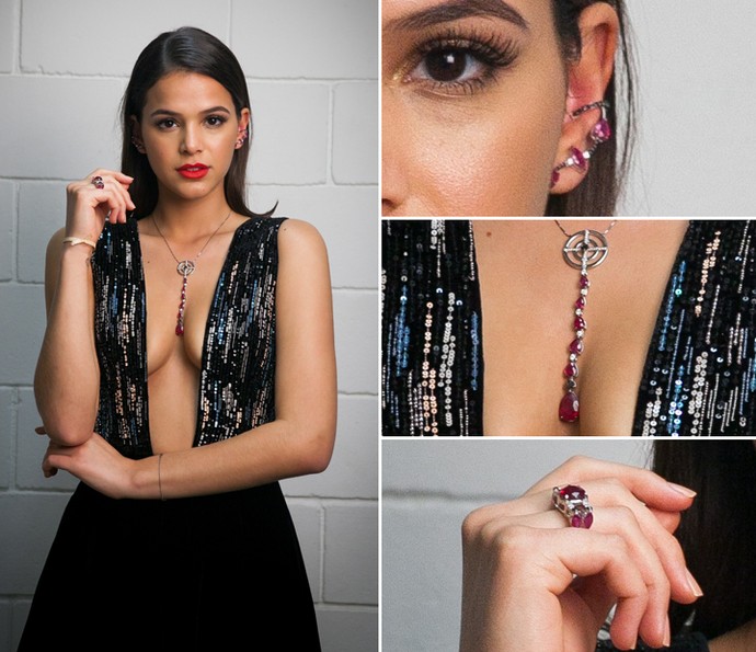 Confira, em detalhes, as joias que Bruna Marquezine usou para apresentar o Caldeirão de Ouro (Foto: Raquel Cunha/TV Globo)