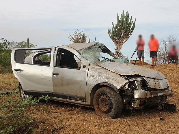 Jovem de 24 anos morreu após capotar o carro que dirigia na Bahia. (Foto: Raimundo Mascarenhas/Calila Noticias)