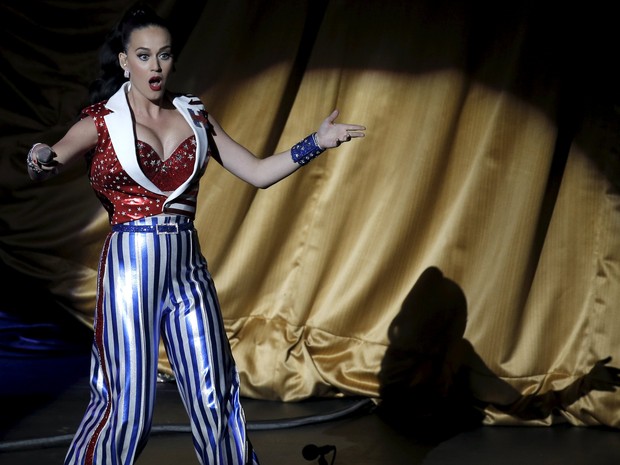 Katy Perry em show em Nova York, nos Estados Unidos (Foto: Mike Segar/ Reuters)