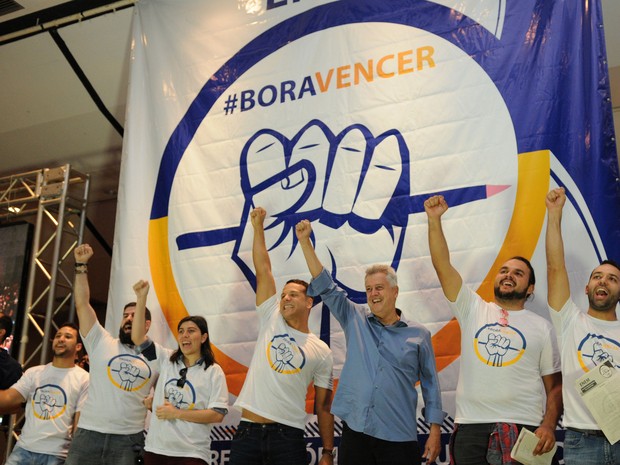 Governador Rodrigo Rollmberg e professores no primeiro aulão do projeto #BoraVencer em abril (Foto: Dênio Simões/Agência Brasília)