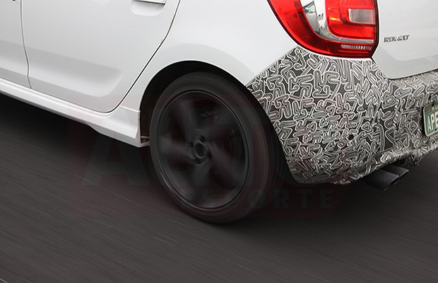 [Imagem: sandero3.jpg]