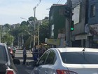 Acidente deixa trânsito lento na
região do Ogunjá, em Salvador