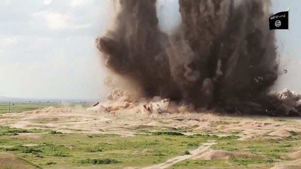 O "Estado Islmico" j destruiu ou danificou vrios stios arqueolgicos no Iraque, como parte do que considera uma "guerra contra a idolatria" (Foto: BBC)