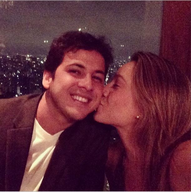 Fernanda Gentil e o marido (Foto: Reprodução/Instagram)