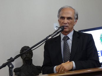 Antônio Andrade, ministro da Agricultura (Foto: Luna Markman / G1)