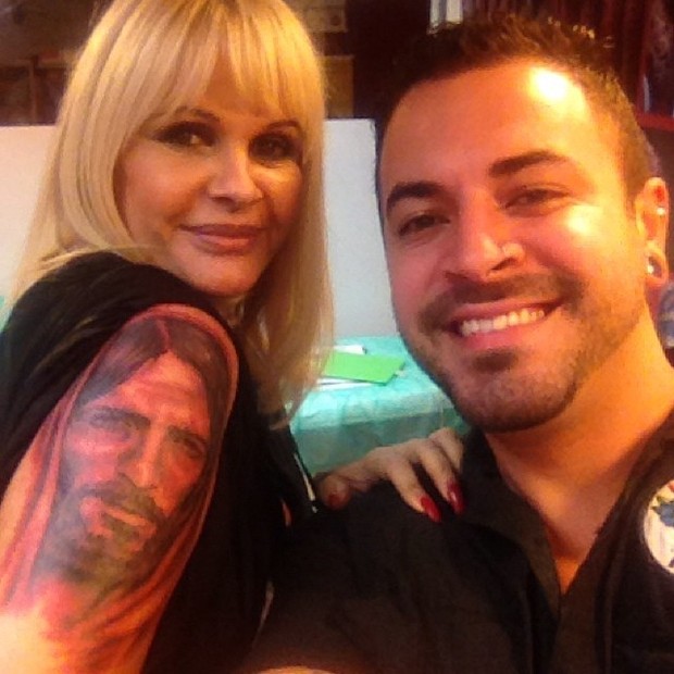 Monique Evans mostra nova tatuagem (Foto: Instagram)