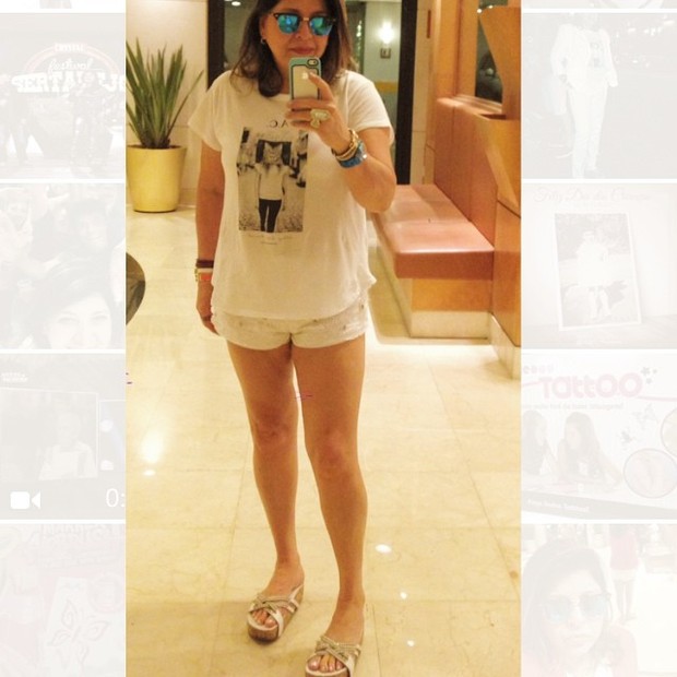 Roberta Miranda posa de shortinho para selfie (Foto: Instagram/ Reprodução)