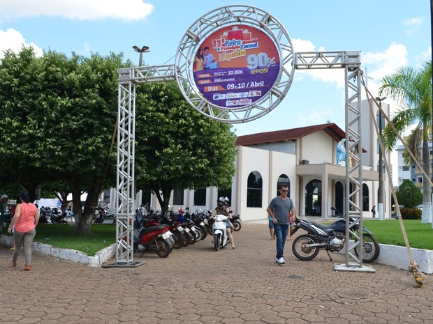 Feira que ocorreu em 2015 faturou R$ 980 mil, segundo gerente da CDL (Foto: Magda Oliveira/G1)