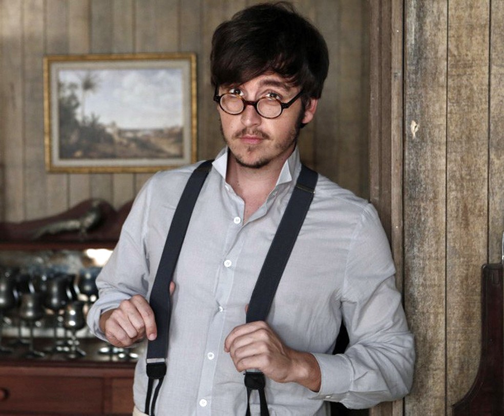 O ator na pele de Pérsio, em Além do Tempo (Foto: Inácio Moraes/Gshow)