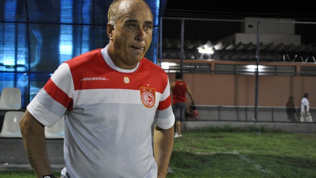 Nelson  Mourão, ex-treinador 4 de Julho (Foto: Renan Morais/GLOBOESPORTE.COM)