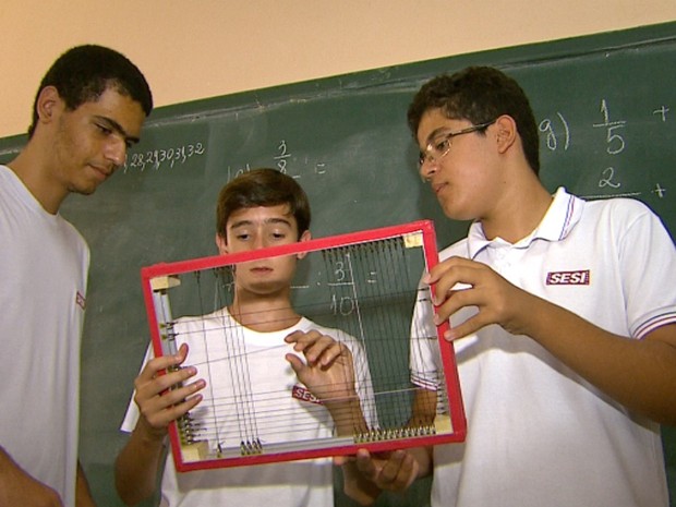 Instrumento desenvolvido em Barretos foi inspirado em ábaco (Foto: Reprodução/EPTV) Instrumento desenvolvido em Barretos foi inspirado em ábaco (Foto: Reprodução/EPTV)