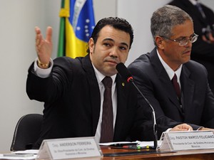 O deputado Marco Feliciano (PSC-SP), durante sessão desta quarta (10) na Comissão de Direitos Humanos (Foto: Luis Macedo/Ag.Câmara)