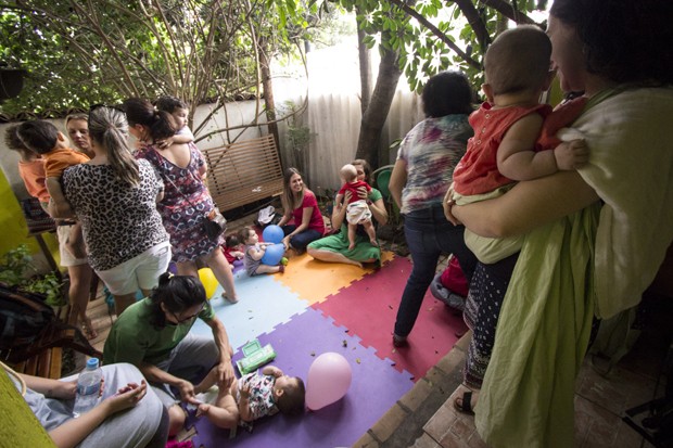 O piso é em EVA para que as crianças possam ficar à vontade no chão (Foto: Arquivo Pessoal)