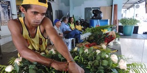 De funerária a aeroporto, torcida vê partida em locais inusitados; fotos (G1 PE)