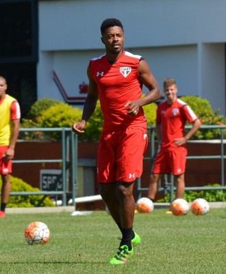 Michel Bastos São Paulo (Foto: Ana Luiza Rosa / site oficial do São Paulo FC)