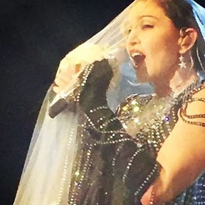 Madonna estreia turnê Rebel heart em Montreal, no Canadá (Foto: Instagram/ Reprodução)