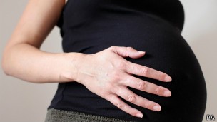 Alguns dos boatos incluem a suposta gravidez de uma menina por ter jogado a "roleta" (Foto: PA)
