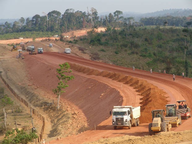 Construção da Usina Hidrelétrica Belo Monte será mantida. Justiça Federal negou pedido que pretendia parar as obras. (Foto: Divulgação) Construção da Usina Hidrelétrica Belo Monte será mantida. Justiça Federal negou pedido que pretendia parar as obras. (Foto: Divulgação)