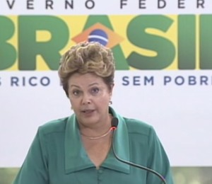 A presidente Dilma Rousseff anuncia a ampliação do programa Brasil sem Miséria (Foto: Reprodução)