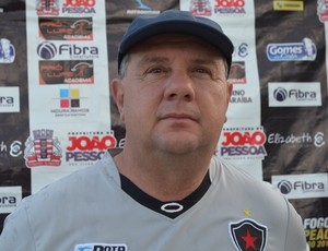Marcelo Vilar, técnico do Botafogo-PB (Foto: Lucas Barros / GloboEsporte.com/pb)