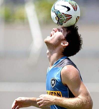 Bolatti no treino do Botafogo (Foto: Luciano Belford / SS Press)