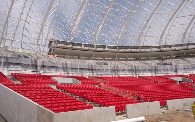 Nível de iluminação promete sensação próxima à luz do dia e a eliminação de sombras no campo (Foto: Andrade Gutierrez / DVG) Nível de iluminação promete sensação próxima à luz do dia e a eliminação de sombras no campo (Foto: Andrade Gutierrez / DVG)