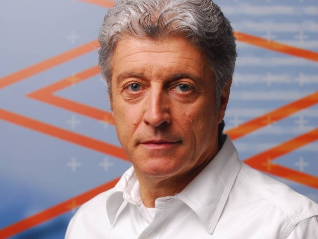 Caco Barcellos (Foto: TV Globo / Zé Paulo Cardeal) Caco Barcellos (Foto: TV Globo / Zé Paulo Cardeal)