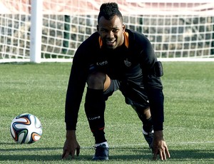 Fernandinho treino Atlético-MG no Marrocos Mundial (Foto: EFE)