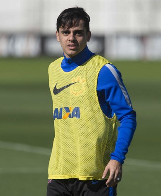 Fagner e Vilson voltam, e Corinthians treina completo; veja a escalação