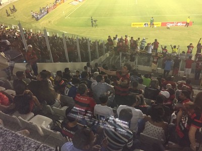 Torcedor Flamengo discussão com Eduardo Bandeira de Mello (Foto: Raphael Zarko)