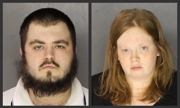 Gary Lee Fellenbaum, de 23 anos , e Jillian Tait, de 31 anos, foram presos pela morte do filho de 3 anos da mulher (Foto: Chester County District Attorney's Office/AP)