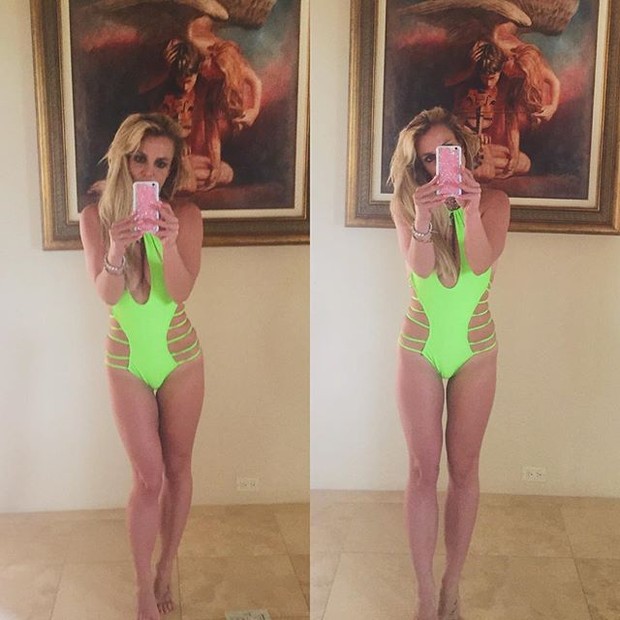 Britney Spears faz selfie de maiô (Foto: Reprodução/Instagram)