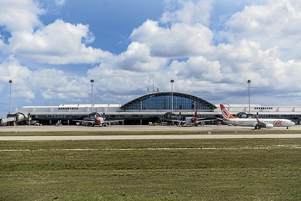 Aeroporto Pinto Martins terá cinco novos voos semanais para Amsterdã e Paris (Foto: AFP) Aeroporto Pinto Martins terá cinco novos voos semanais para Amsterdã e Paris (Foto: AFP)