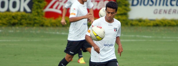 Jadson treino são paulo (Foto: Anderson Rodrigues / Globoesporte.com)