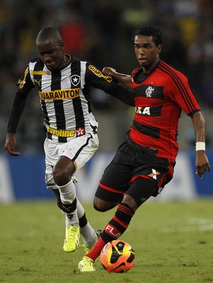 Hyuri e Luiz Antonio, Botafogo x Flamengo, Copa do Brasil (Foto: Agência Estado)
