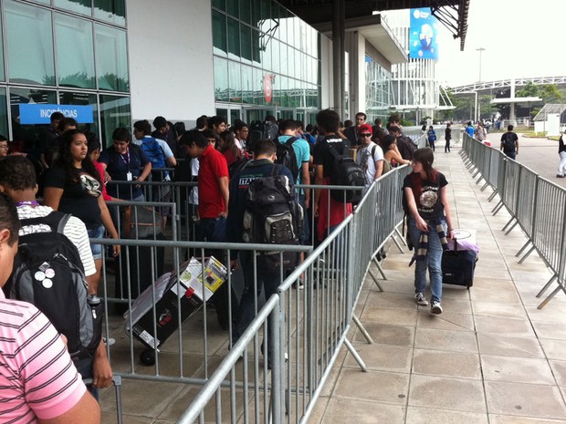 Na edição 2013, filas para entrar na Campus Party estão menores (Foto: Laura Brentano/G1)