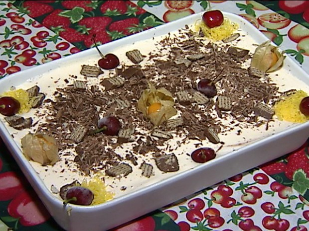 Torta de Sorvete é sugestão de sobremesa para a ceia de Ano Novo (Foto: Reprodução/TV Gazeta)