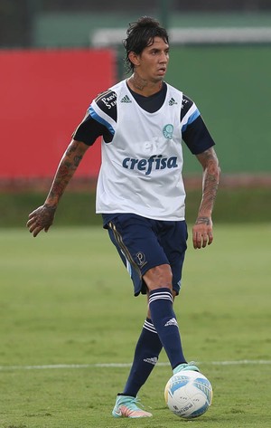 Victor Ramos aprova estreia como titular e elogia elenco do Palmeiras