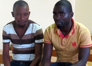 Chrispen Chawinga e Alex Chipembe pegaram cinco anos de cadeia (Foto: Reprodução)