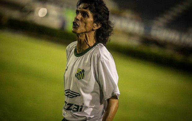 Iedo quer que Estanciano se acostume a ganhar (Foto: Filippe Araújo / ADC)