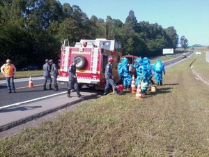 Simulado para prevenir acidentes é realizado na MG-050 em Divinópolis (Foto: AB Nascentes das Gerais/Divulgação)