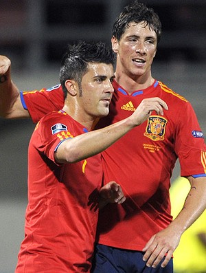David Villa e Fernando Torres na seleção da Espanha (Foto: AFP)