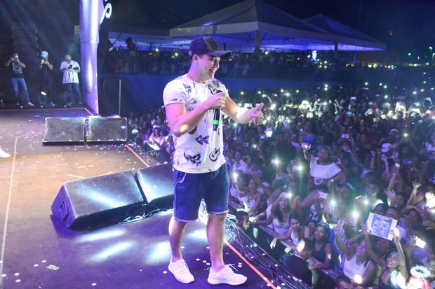 Wesley Safadão em show em Salvador, na Bahia (Foto: André Muzell/ Brazil News)