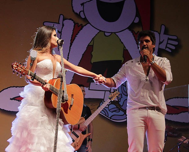 Paula Fernandes e Leo (Foto: Milene Cardoso e Léo Franco/AgNews)