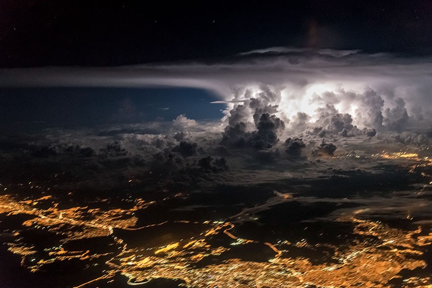 Piloto posta no seu Instagram imagens incríveis que faz enquanto voa
