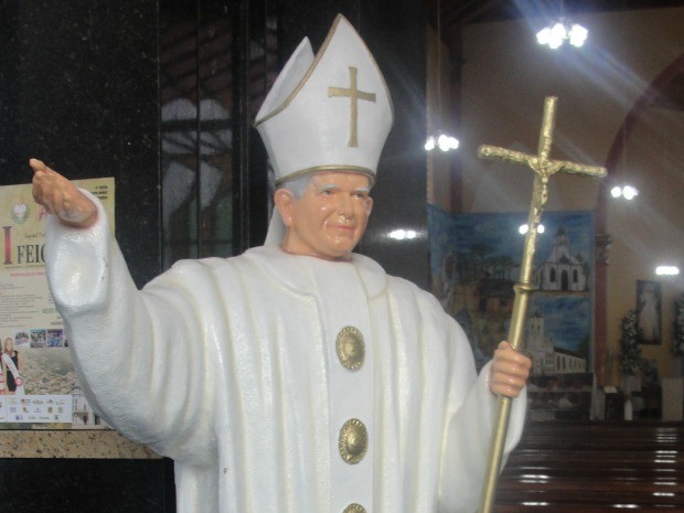 Estátua do Papa João Paulo II em Áurea (RS) (Foto: Diocese de Erexim)