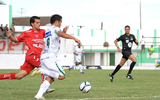 Minhoca fez o gol do CRB na partida deste sábado (Foto: Ailton Cruz/ Gazeta de Alagoas)