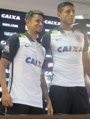 Lincom e Lucca são apresentados e relacionados para enfrentar o Santos